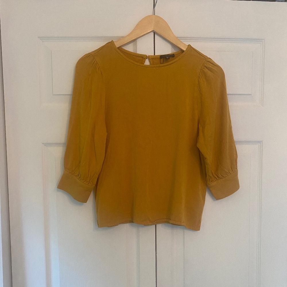 Dynamite Mustard Yellow Top size XS